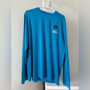 Men’s Quicksilver long sleeve T.